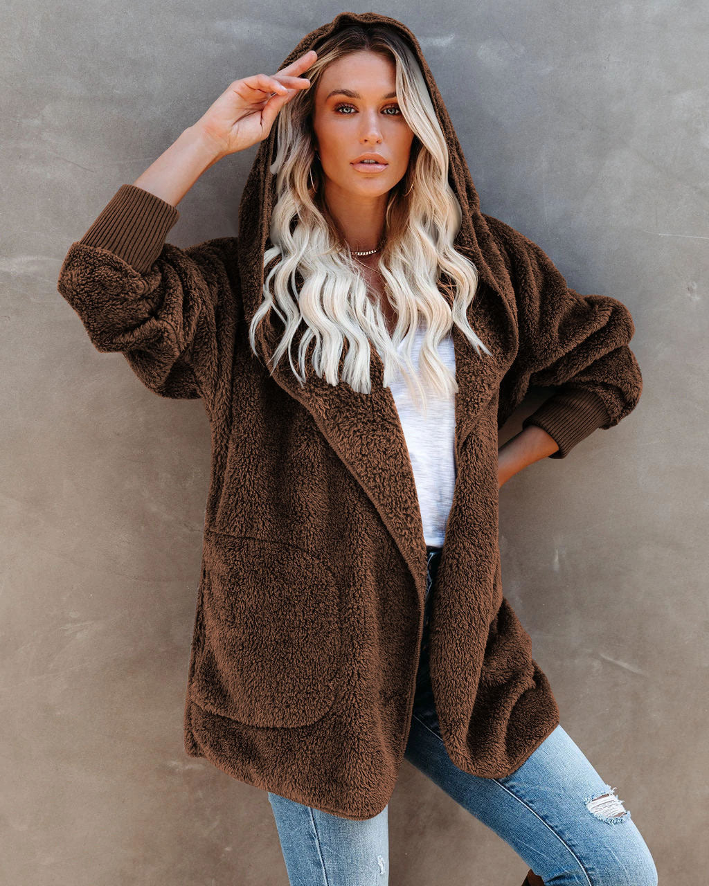 Damen Flauschige Kapuzenjacke mit Taschen und hohen Bündchen Echoarchiv