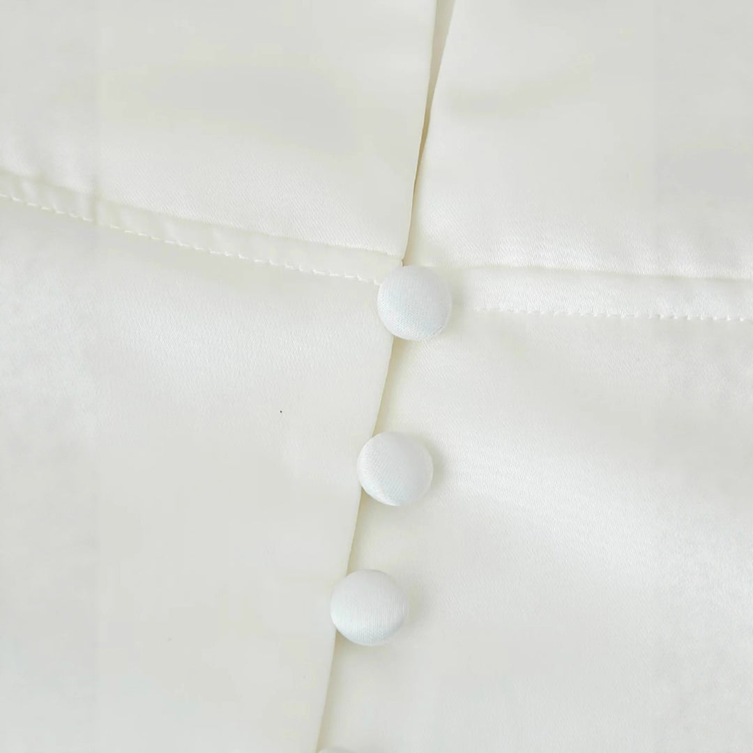 Damen taillierte Bluse mit verdeckter Knopfleiste, Wiener Nähten und elegantem V‑Ausschnitt – Élovi