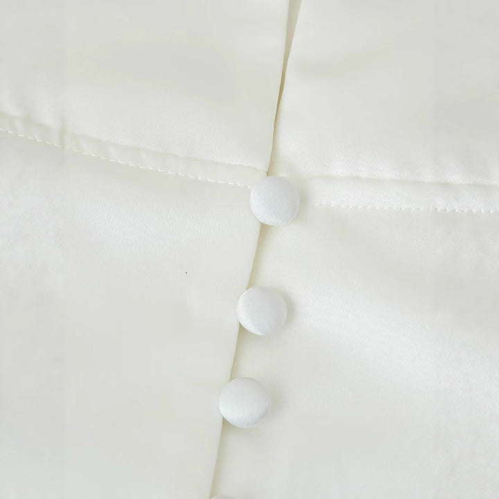 Damen taillierte Bluse mit verdeckter Knopfleiste, Wiener Nähten und elegantem V‑Ausschnitt – Élovi