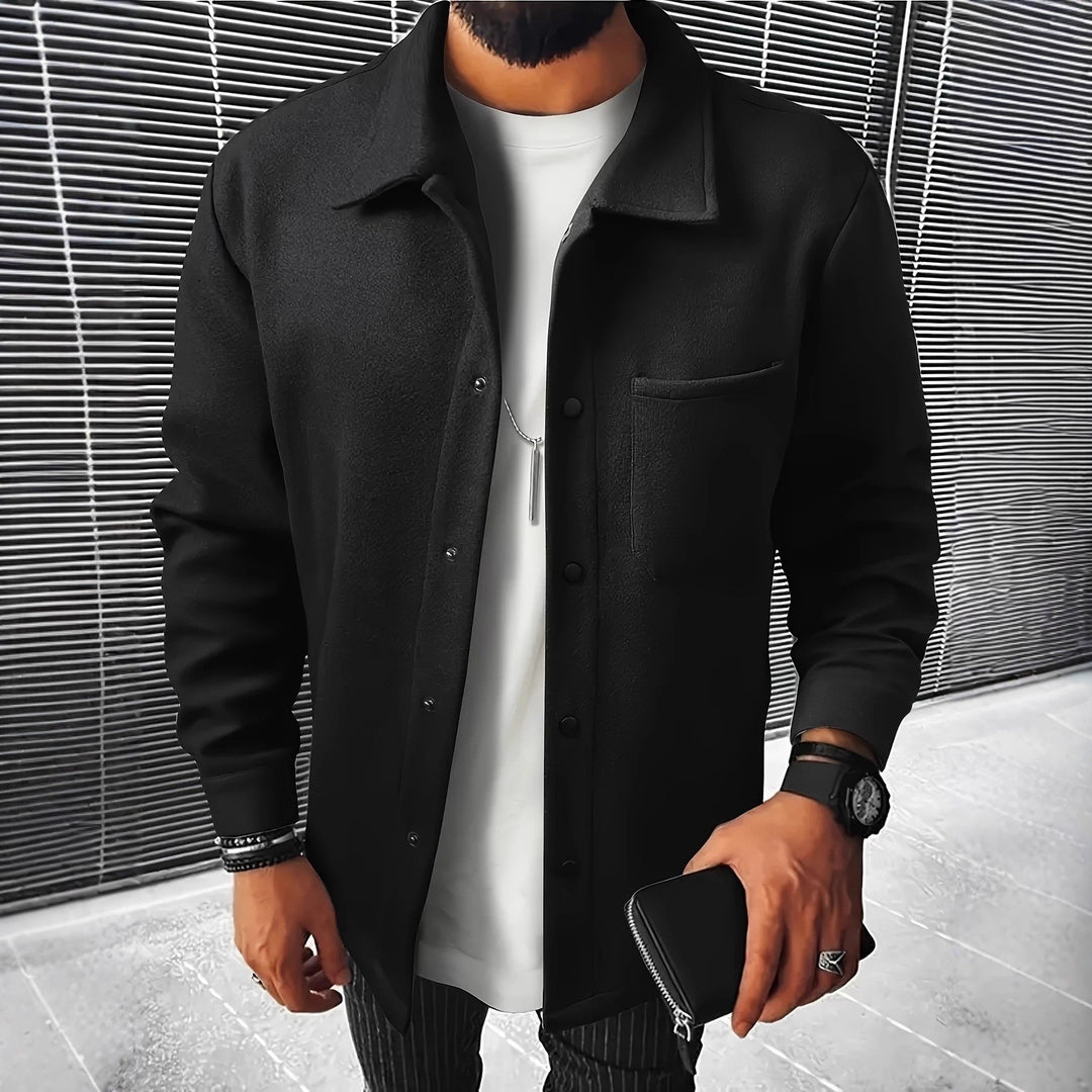 Herren nan minimalistische Hemdjacke aus softem Fleece mit verdeckter Druckknopfleiste und aufgesetzter Brusttasche Echo Archiv