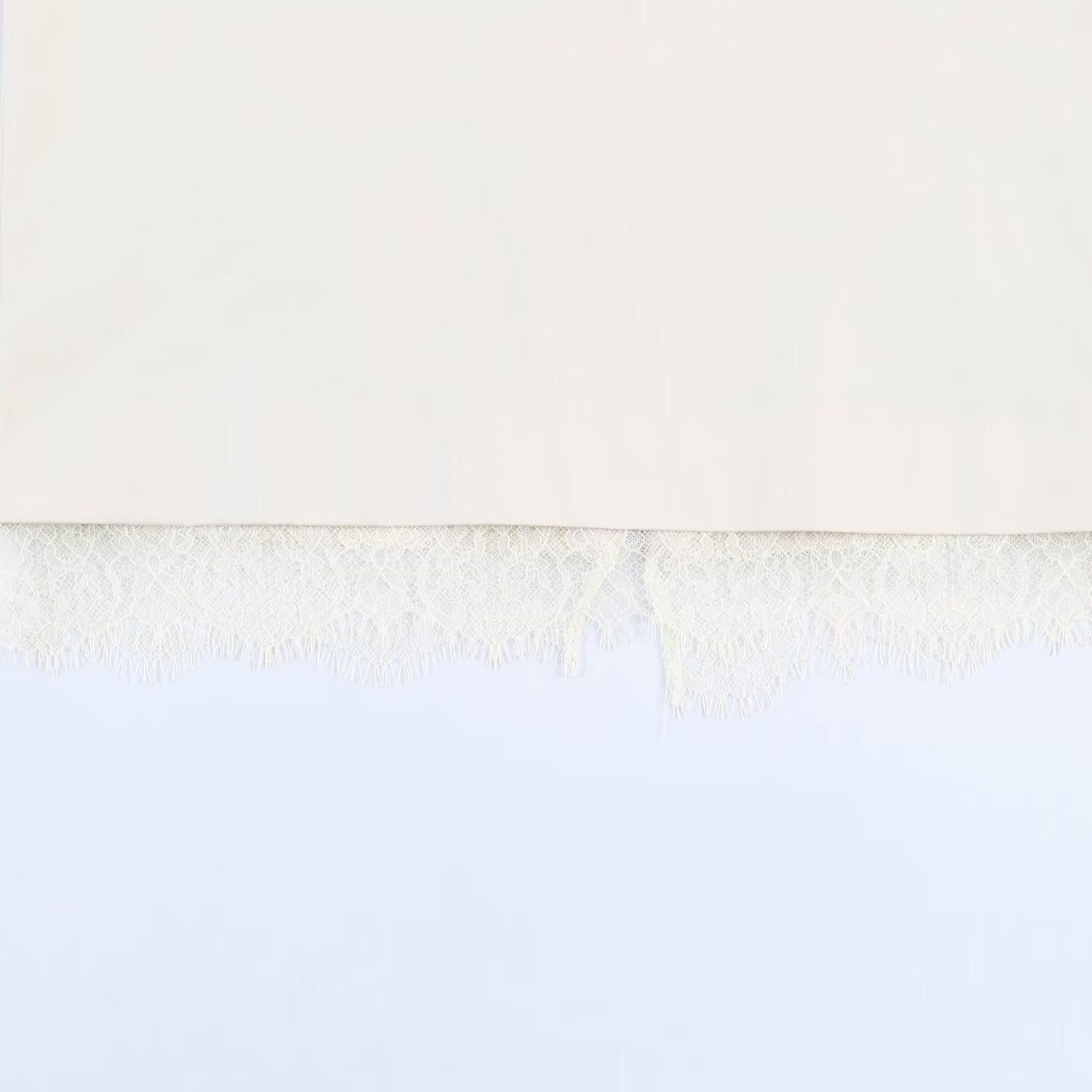 Damen Bleistiftrock mit feiner Spitze und elegantem Bund Echo Archiv