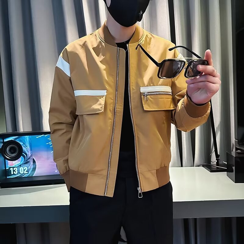Herren modische Bomberjacke mit funktionalen Taschen und sportlichem Design Echoarchiv