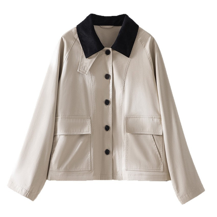 Damen Kurzjacke mit Cordkragen und aufgesetzten Taschen Echoarchiv