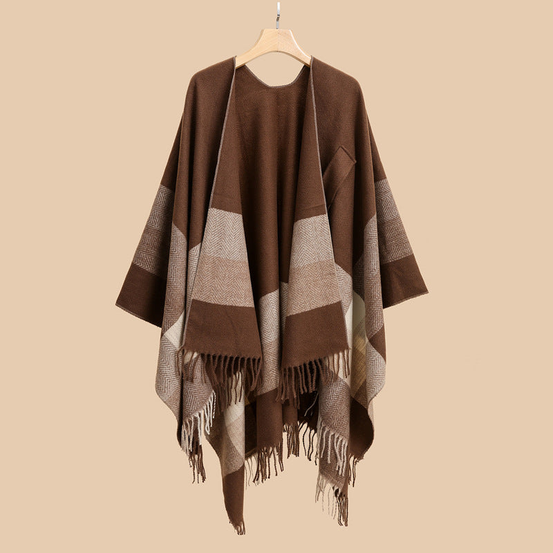 Damen Capeponcho aus Wollmix mit Ärmelschlitzen, offener Front und Fransenabschluss – Célinea