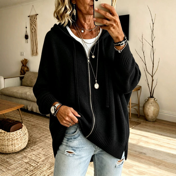 Damen Oversize Kapuzen-Zip-Cardigan aus weichem Feinstrick – Auréline
