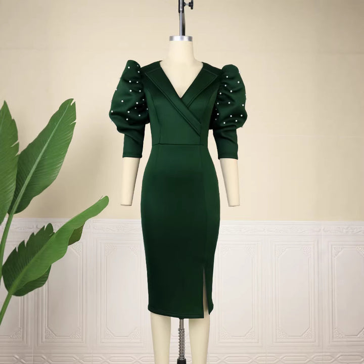Damen figurbetontes Kleid mit eleganten Puffärmeln und Schlitz Echo Archiv