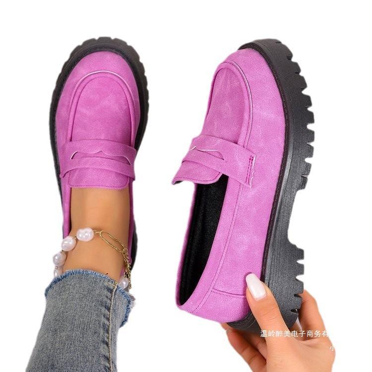 Damen Modische Chunky‑Loafer aus Veloursimitat mit profilierter Lug‑Sohle Echo Archiv