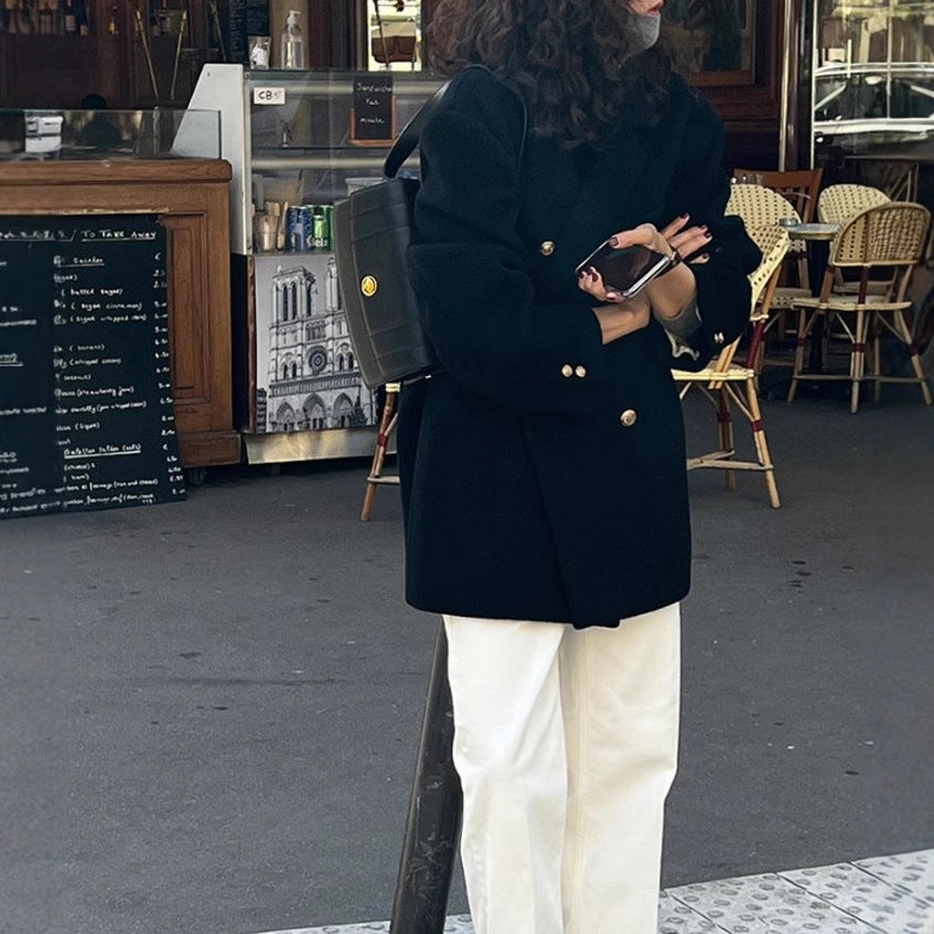 Damen Modischer Oversized-Blazer mit goldenen Knöpfen Echoarchiv