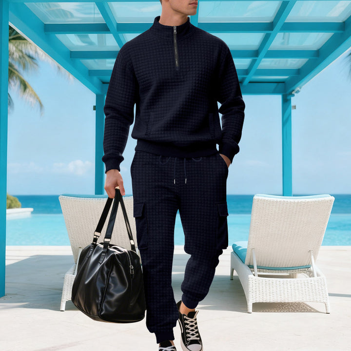 Herren Sportliches Freizeit-Set mit Stehkragen und praktischen Taschen Echoarchiv