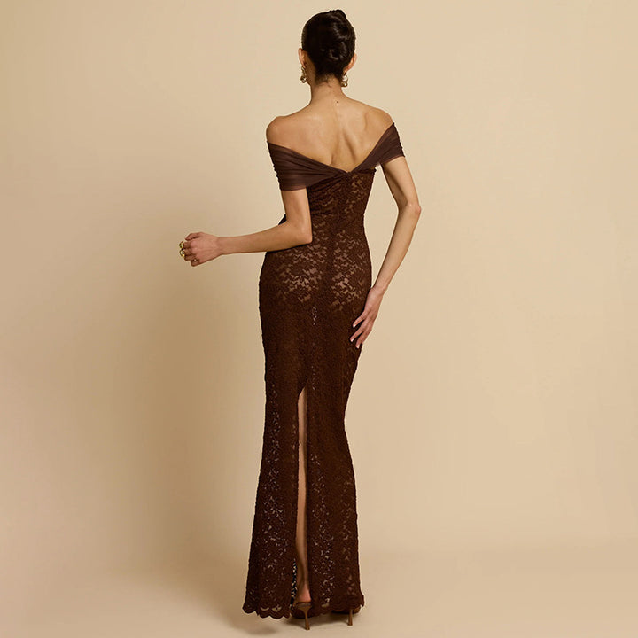 Damen Spitzen-Maxikleid mit schulterfreiem Design und elegantem Drapierungseffekt Echo Archiv