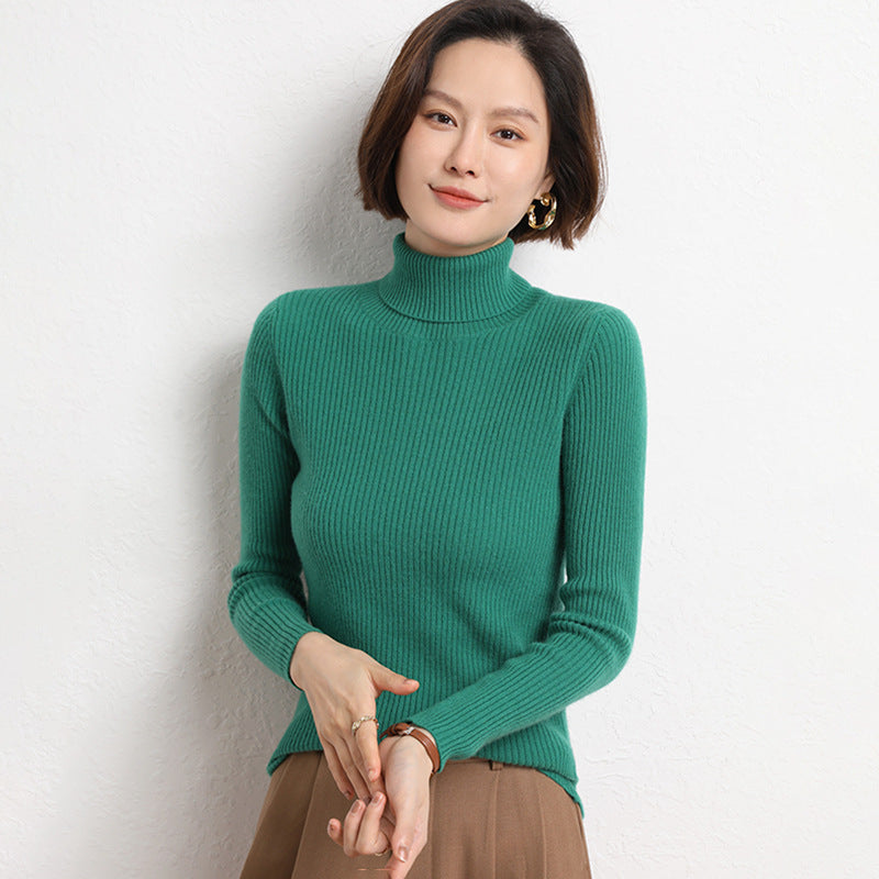 Damen Taillierter Feinstrick-Rollkragenpullover mit feiner Rippenstruktur und Kaschmir-Optik Echoarchiv