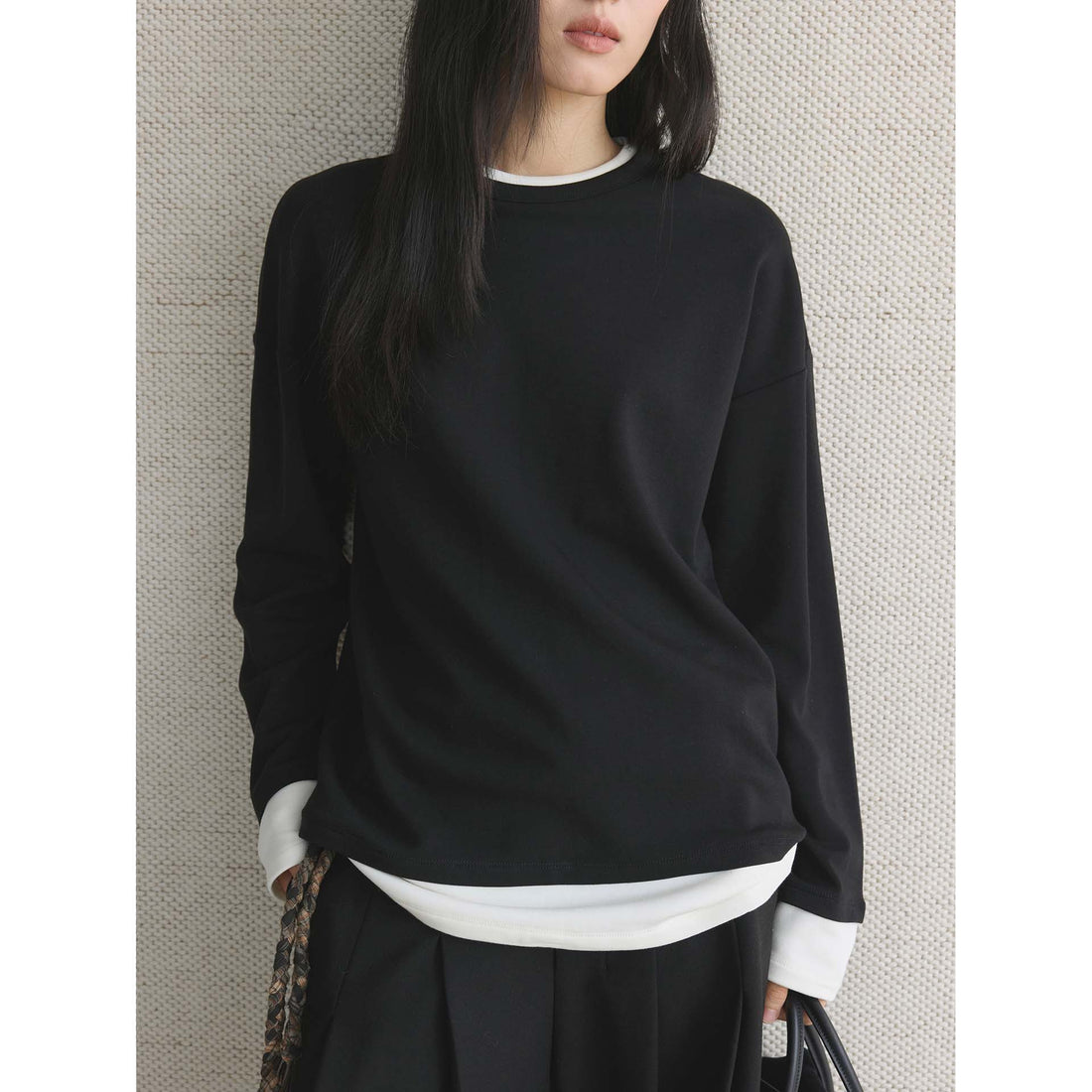 Damen Lässiges Layering‑Sweatshirt mit Rundhalsausschnitt und überschnittener Schulter Echoarchiv