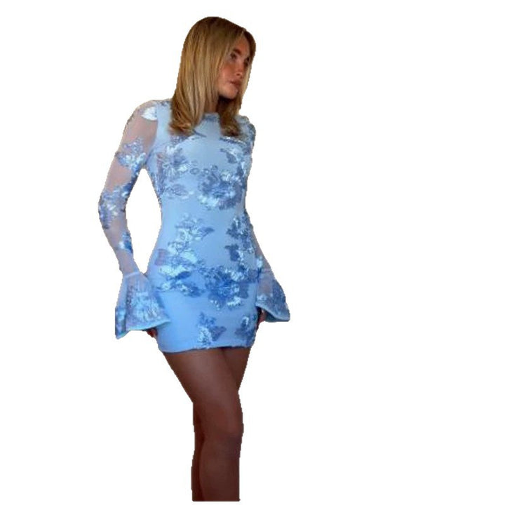 Damen Enges Minikleid mit floraler Spitzen‑Applikation, transparenten Ärmeln und Volantmanschetten Echoarchiv