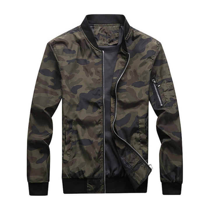 Herren Urbanes Camouflage‑Bomberblouson mit winddichter Nylon‑Schale und Ärmeltasche Echo Archiv