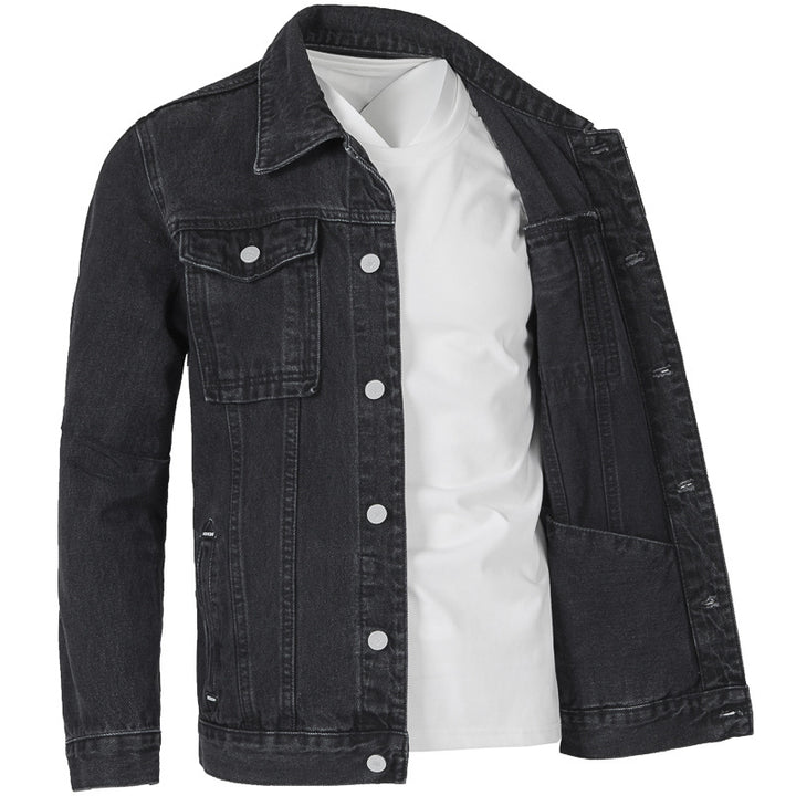 Herren Jeansjacke im modernen Slim-Fit Design mit praktischen Taschen und robusten Nieten Echoarchiv
