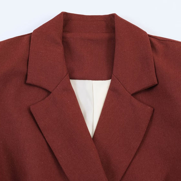 Damen Taillierter Wickelblazer mit Reverskragen und Bindegürtel Echo Archiv