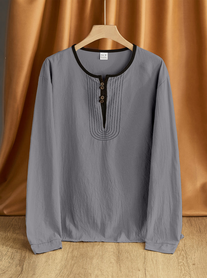 Herren bequemes Langarmshirt mit Knopfleiste und modischen Akzenten Echoarchiv