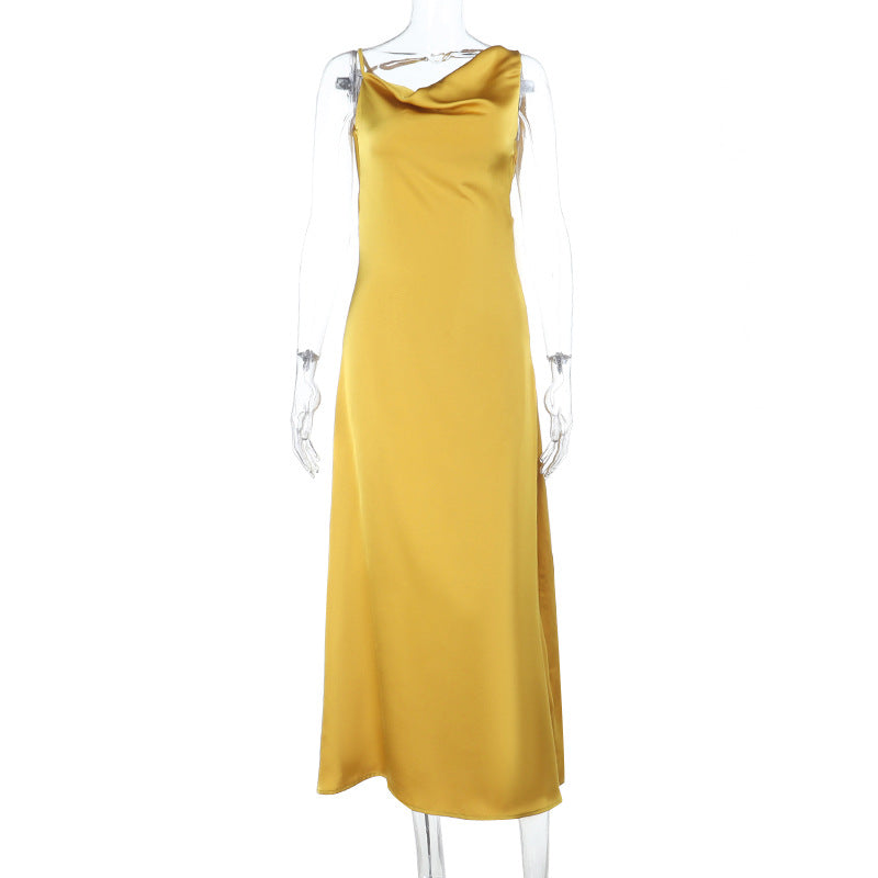Damen Maxikleid mit schickem Wasserfallausschnitt und fließendem Satin-Stoff Echo Archiv
