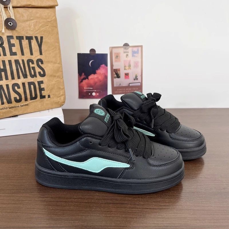 Damen Sneakers im sportlichen Vintage-Stil mit gepolsterter Innensohle Echo Archiv