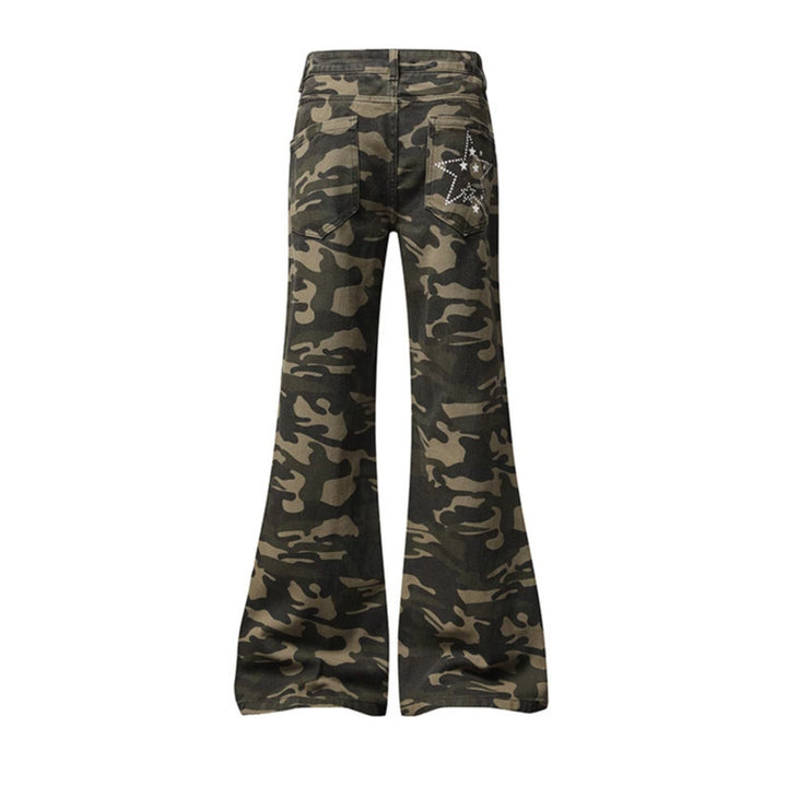 Damen Weite High‑Waist Palazzo‑Jeans im Camouflage‑Print mit Stern‑ und Schriftapplikationen, Schlaghose Echoarchiv