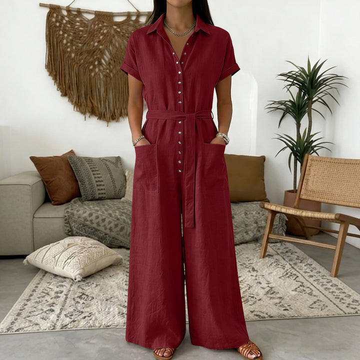 Damen Hemdblusen-Jumpsuit mit weitem Bein, Aufgesetzten Taschen und Bindegürtel – Élovi