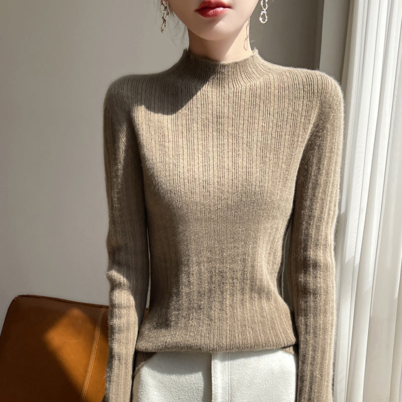 Damen Schmal geschnittener Feinstrick-Pullover mit kurzem Stehkragen und feiner Rippenstruktur Echoarchiv