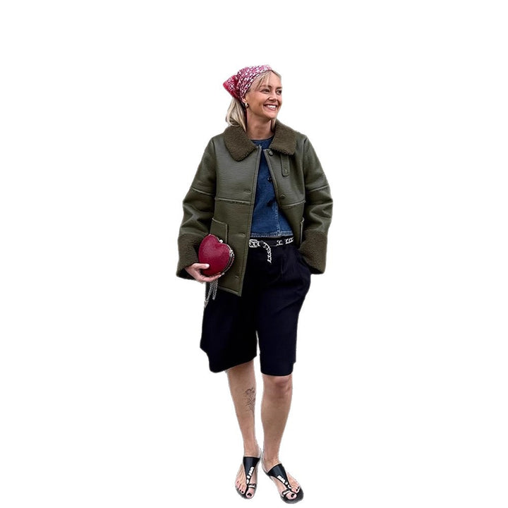 Damen Kurze Fliegerjacke im Aviator‑Stil mit Teddybesatz und kastiger Silhouette Echoarchiv