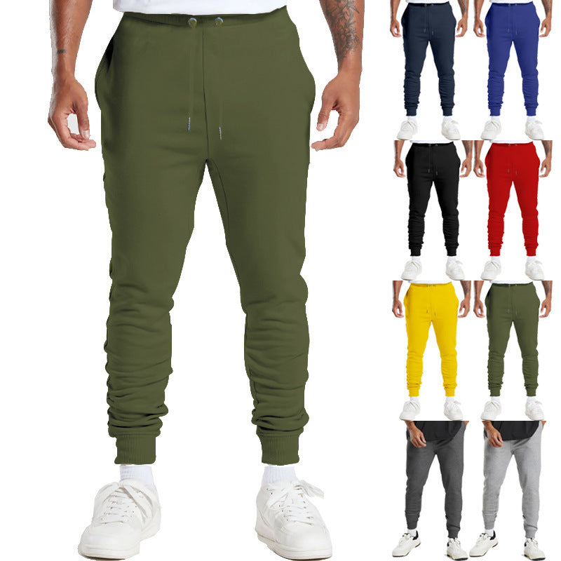 Herren Sportsweatpants mit gestreifen elastischen Bündchen und praktischen Seitentaschen Echoarchiv