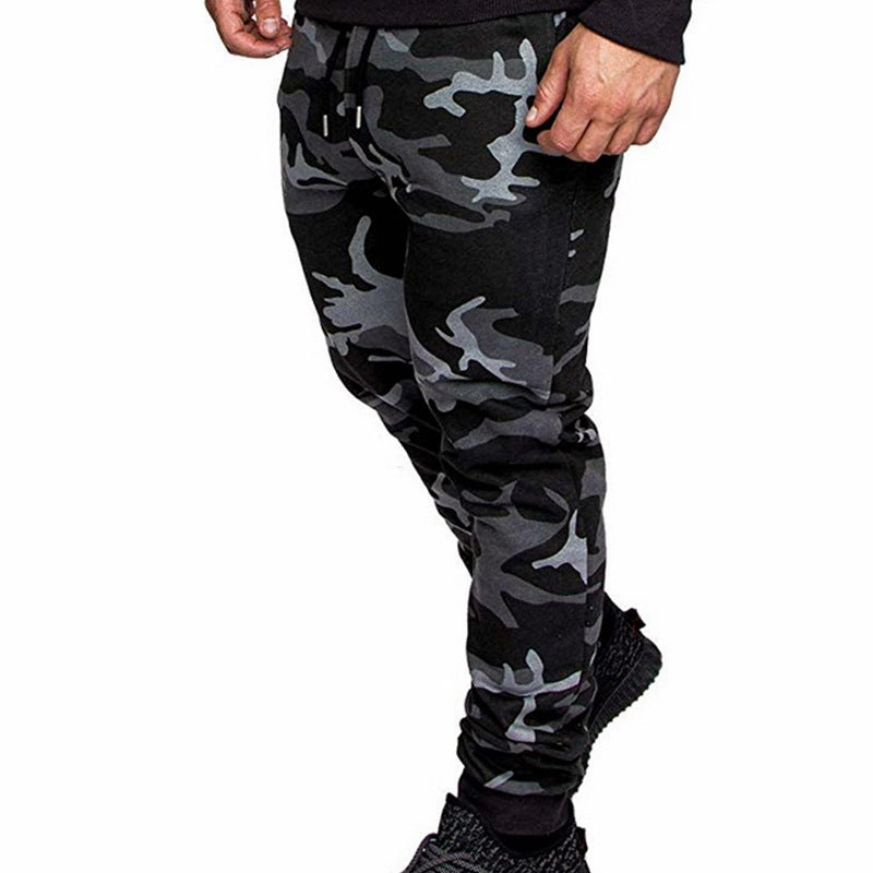Herren Tapered Sweatpants aus Baumwollmix mit elastischem Bund, Tunnelzug und gerippten Bündchen Echo Archiv