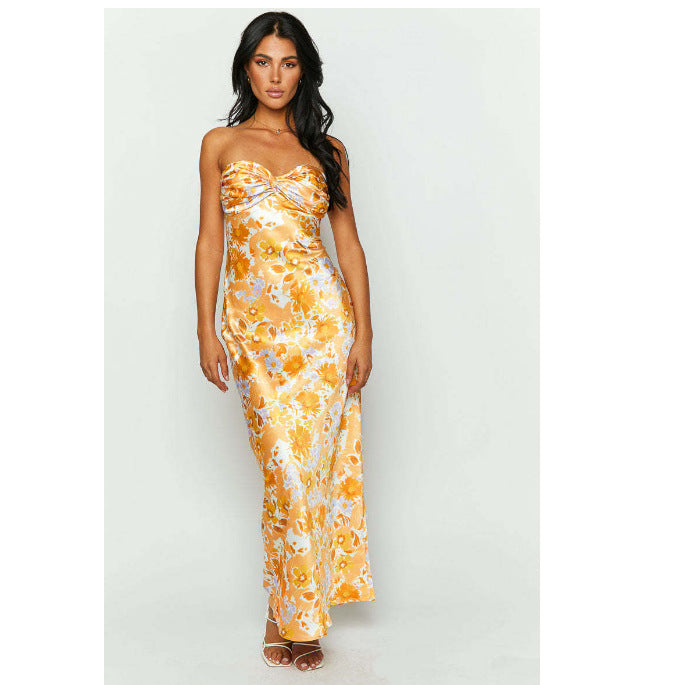 Damen Langärmliges Maxikleid mit floralen Akzenten Echo Archiv