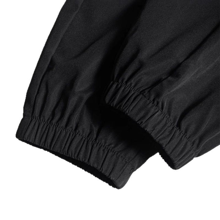 Herren Cargojogginghose mit Multifunktionstaschen, Tunnelzugbund & elastischen Beinabschlüssen Echo Archiv
