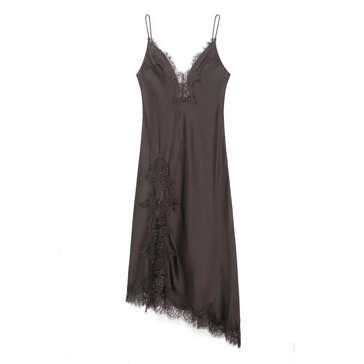 Damen Spitzen-Nachtkleid aus fließendem Stoff mit verspielten Rüschendetails Echo Archiv
