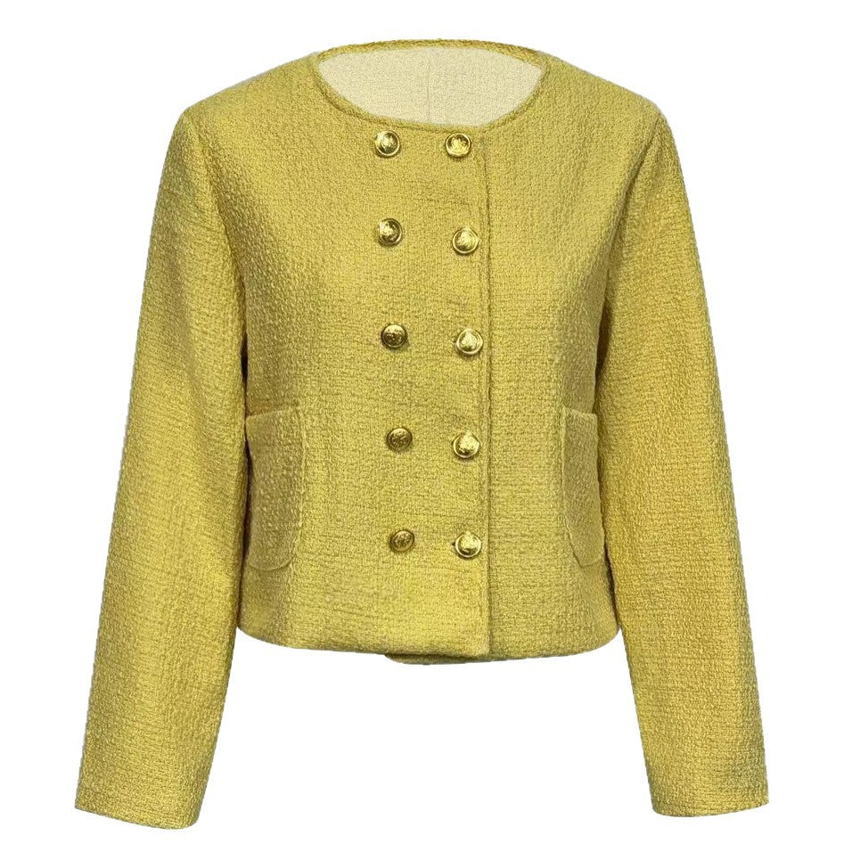 Damen Kurzjacke aus Bouclé mit doppelreihiger Knopfleiste und aufgesetzten Taschen – Célinea