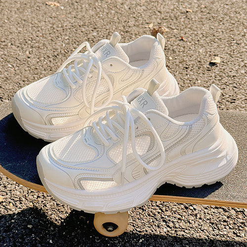 Damen Chunky Sneakers mit atmungsaktiver Mesh-Oberfläche und gepolsterter Sohle Echo Archiv