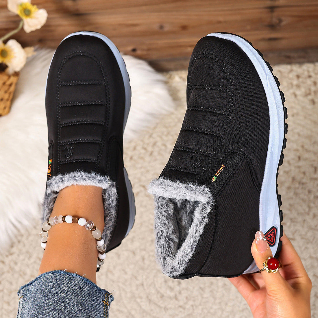 Damen Winter Slip-On Sneaker | Warmes Futter & Rutschfeste Sohle | Große Größen – Lioré