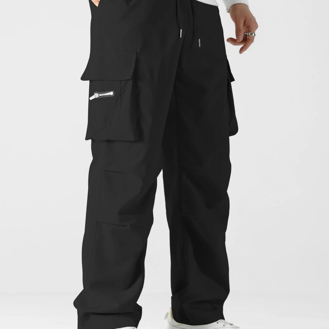 Herren Cargo-Hose mit multifunktionalen Taschen und elastischem Bund – Bravaro