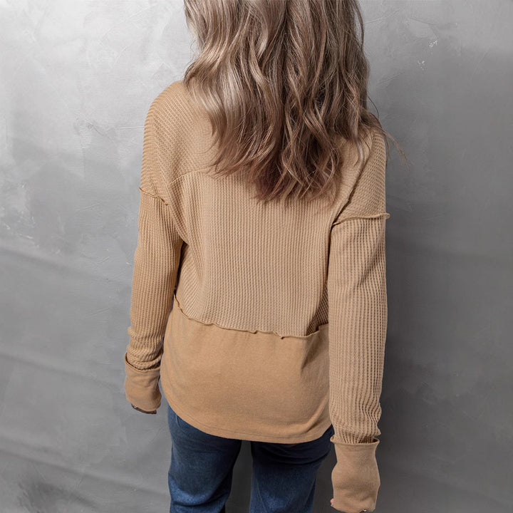 Damen Oversize-Pullover mit Waffle-Struktur, V-Notch und überschnittener Schulter Echo Archiv