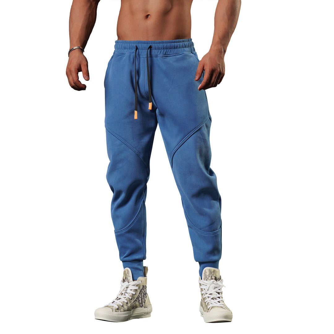 Herren Sportliche Sweatpants mit innovativem Schnitt Echoarchiv