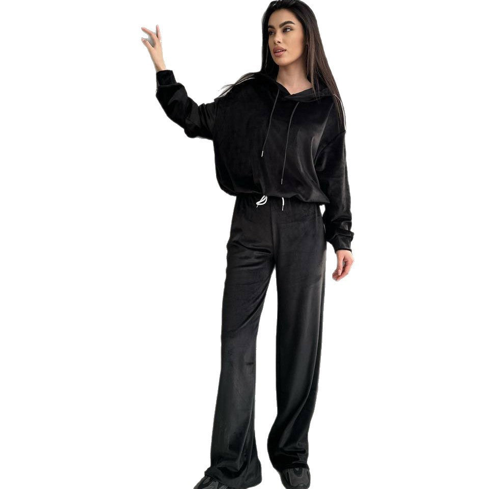 Damen Velours-Zweiteiler mit Cropped-Kapuzenpullover, sportiven Ärmeln und weiter Palazzo-Hose – Auréline