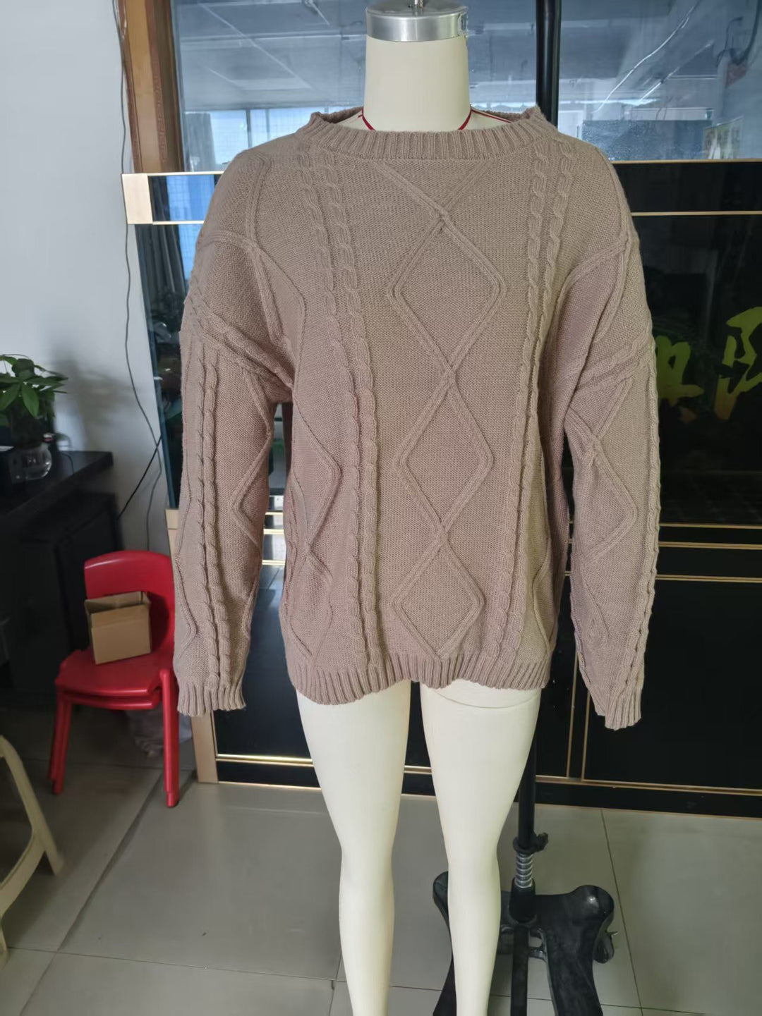 Damen Grobstrickpullover im Zopfmuster mit lässigem Oversize-Schnitt Echo Archiv