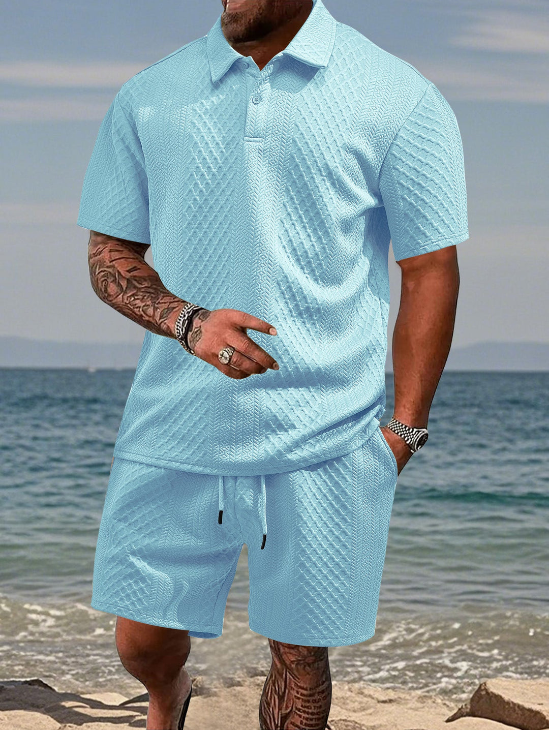 Herren nan geprägtes Strand-Ensemble mit offenem Kurzarm-Hemd und Kordel-Bermuda Echoarchiv