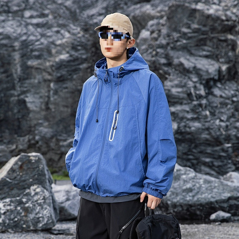 Herren Atmungsaktive Kapuzen-Fieldjacke mit verstaubarer Kapuze und reflektierendem Brustreißverschluss Echoarchiv