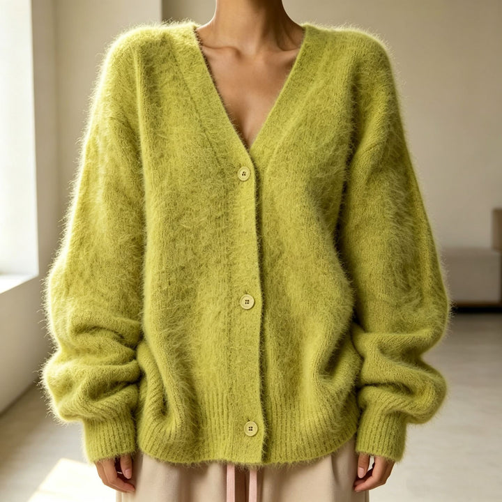 Damen Kuscheliger Oversize-Cardigan aus Teddy-Strick mit tiefem V-Ausschnitt – Veloura