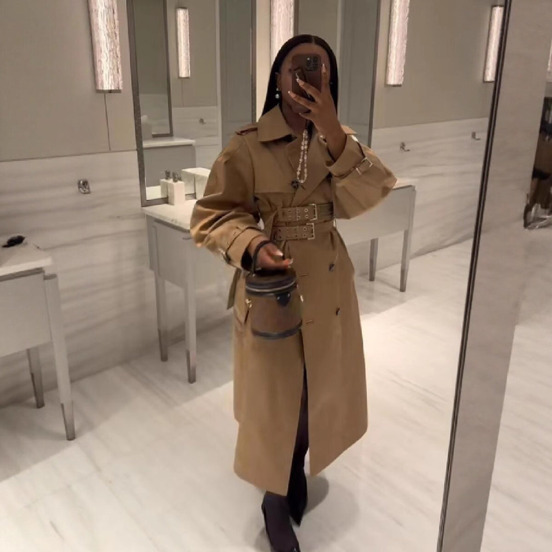 Damen Langer doppelreihiger Trenchcoat mit tailliertem Doppelgürtel, Ballonärmeln und Epauletten Echo Archiv