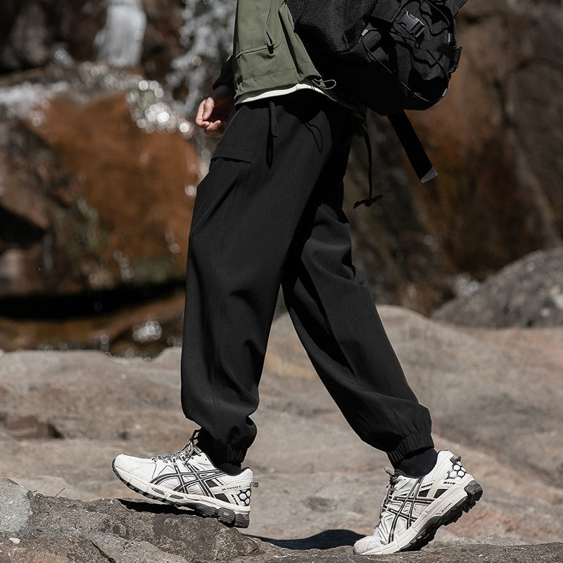 Herren Weite Relaxed-Cargo-Freizeithose mit Tunnelzugbund & Multifunktions‑Taschen Echoarchiv