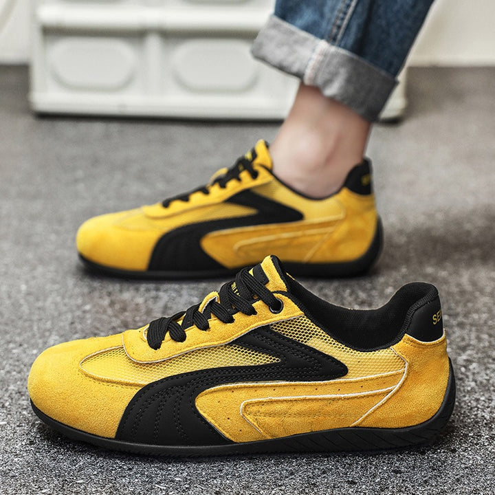 Damen retro-angehauchte Veloursleder-Sneaker mit atmungsaktivem Mesh-Einsatz und rutschfester Gummilaufsohle Echo Archiv