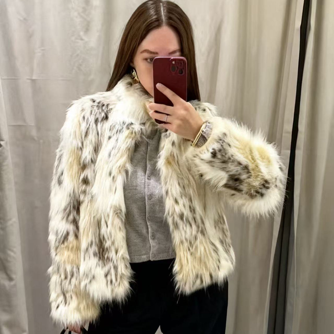 Damen nan kurzes Kunstfell-Cropped-Jacke mit Stehkragen, soften Fasern und melierter Struktur Echo Archiv