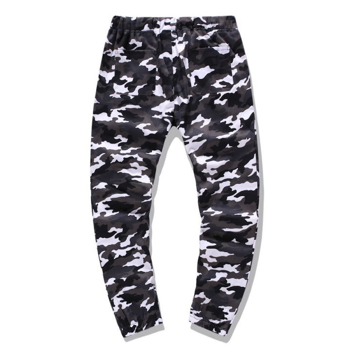 Herren Cargohose im modernen Camouflage-Design mit elastischem Bund Echoarchiv