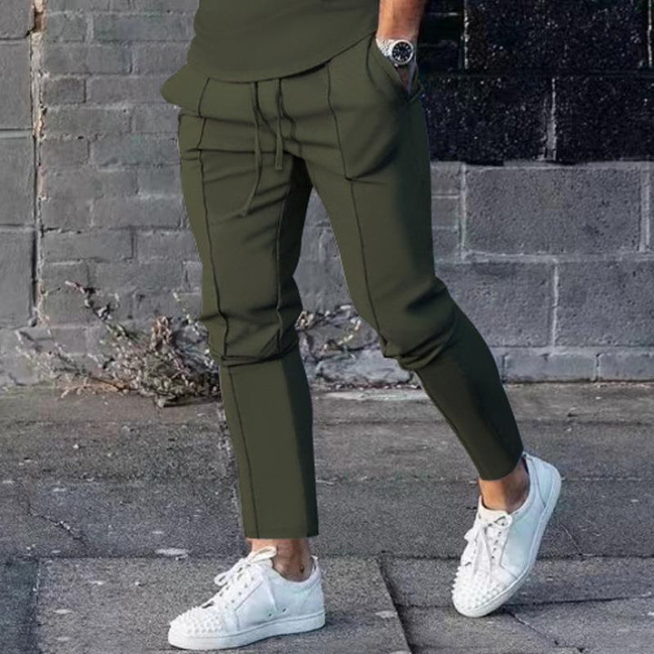Herren Slim-Fit Jogginghose mit seitlichen Taschen und verstellbarem Bund Echoarchiv