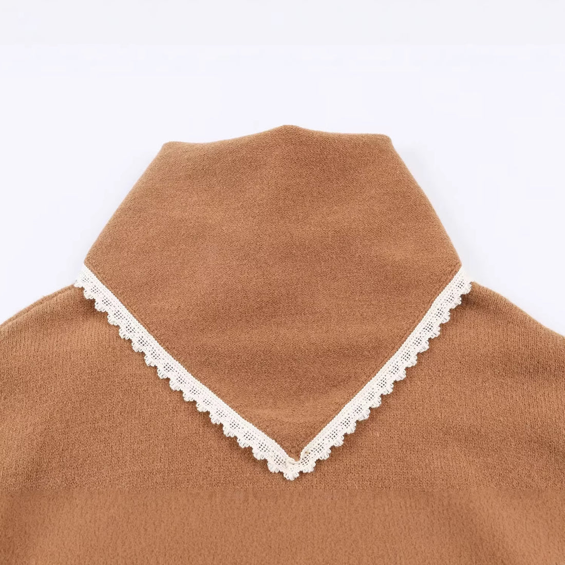 Damen Kuscheliger Oversize-Pullover mit Spitzeneinfassung Echoarchiv